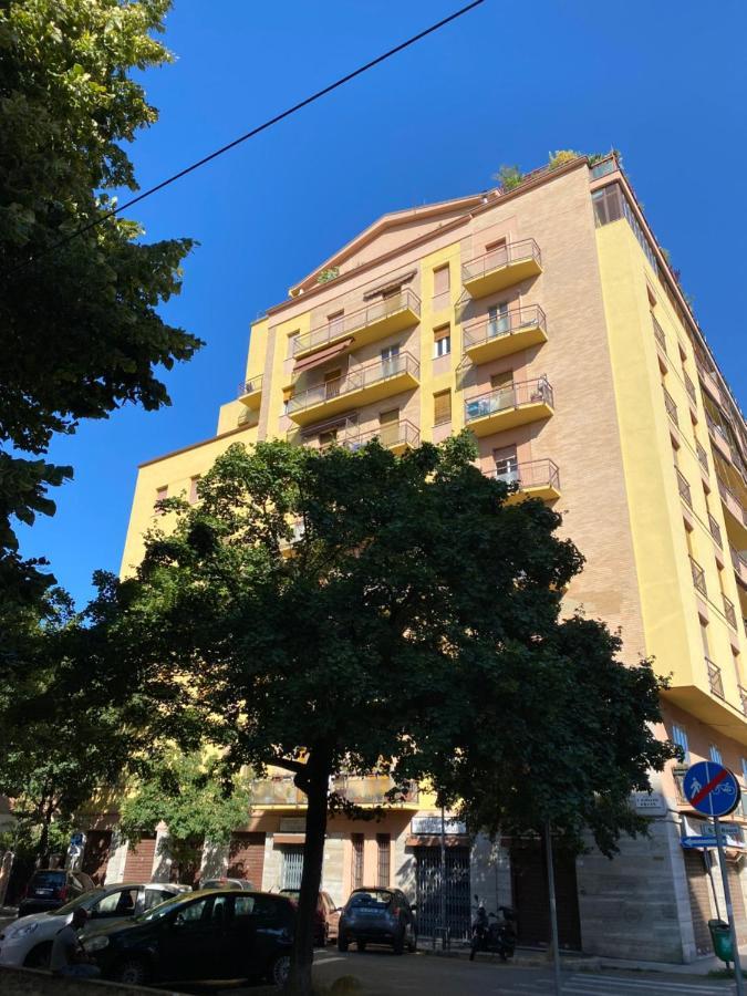 Modern City Apartment Modena Dış mekan fotoğraf